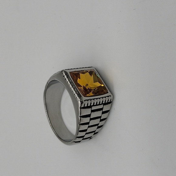 470- Yellow Cubic Zirconia Handmade Men's Ring Size 11 NWT - Picture 1 of 8